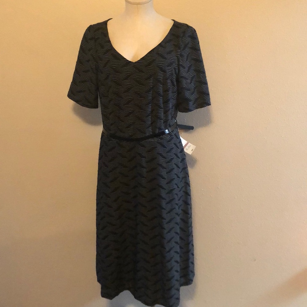 Nice Black Patterned A-Line Midi Dress Size 12.